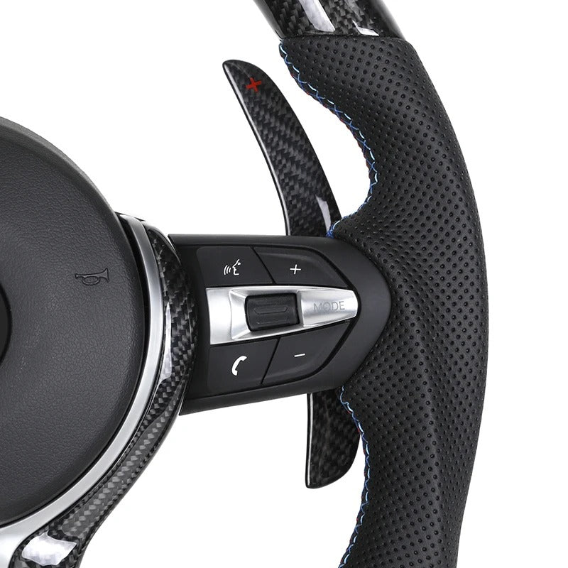Volante in fibra di carbonio con LEDs di cambiata per Bmw Serie 1,2,3,4,5,6