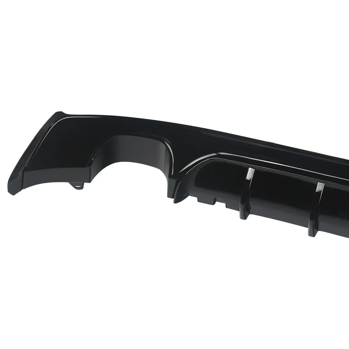 Performance Style rear diffuser for BMW series 2 F22 F23 M235i M240i M Sport 2014, the photo here shows the diffuser up close in detail - M-Pure Dynamics