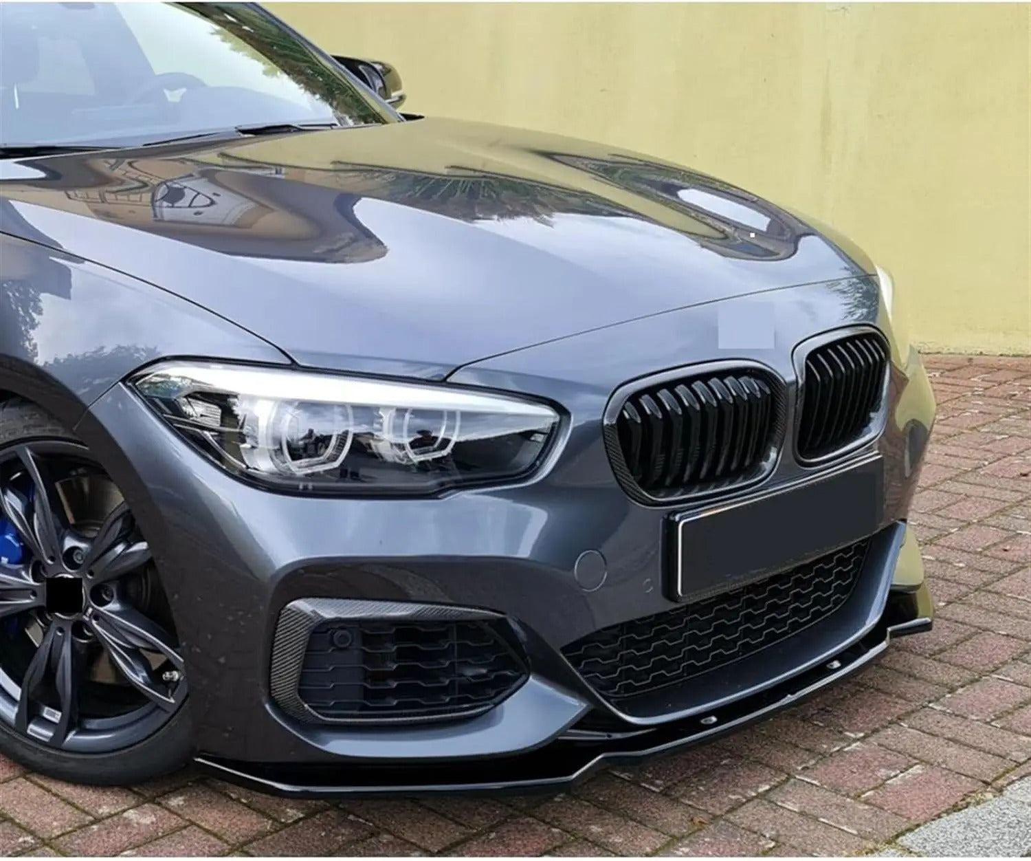 Splitter bmw f20-f21 LCi 2015-2019, the photo shows the front splitter installed on the car - M-Pure Dynamics