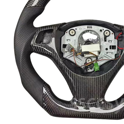 Steering Wheel BMW Carbon for E60-E61-E63 here the photo shows the carbon steerin wheel up close - M-Pure Dynamics