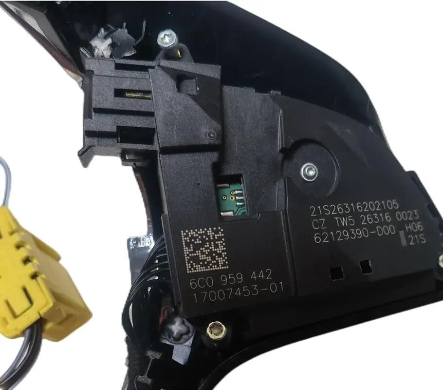 POLO Multifunction Steering Wheel Support OEM:6 c0 959 442 here the photo shows the code of the products - M-Pure Dynamics