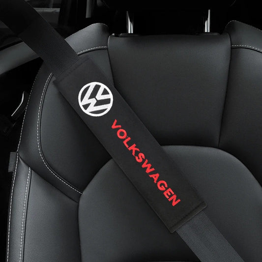 2pz Seat Belt protection for Volkswagen GOLF 5 Tiguan Polo Golf 6 Golf 7 Jetta, here the photo shows how the seatblet protector looks in the car with the belt tucked in  - M-Pure Dynamics